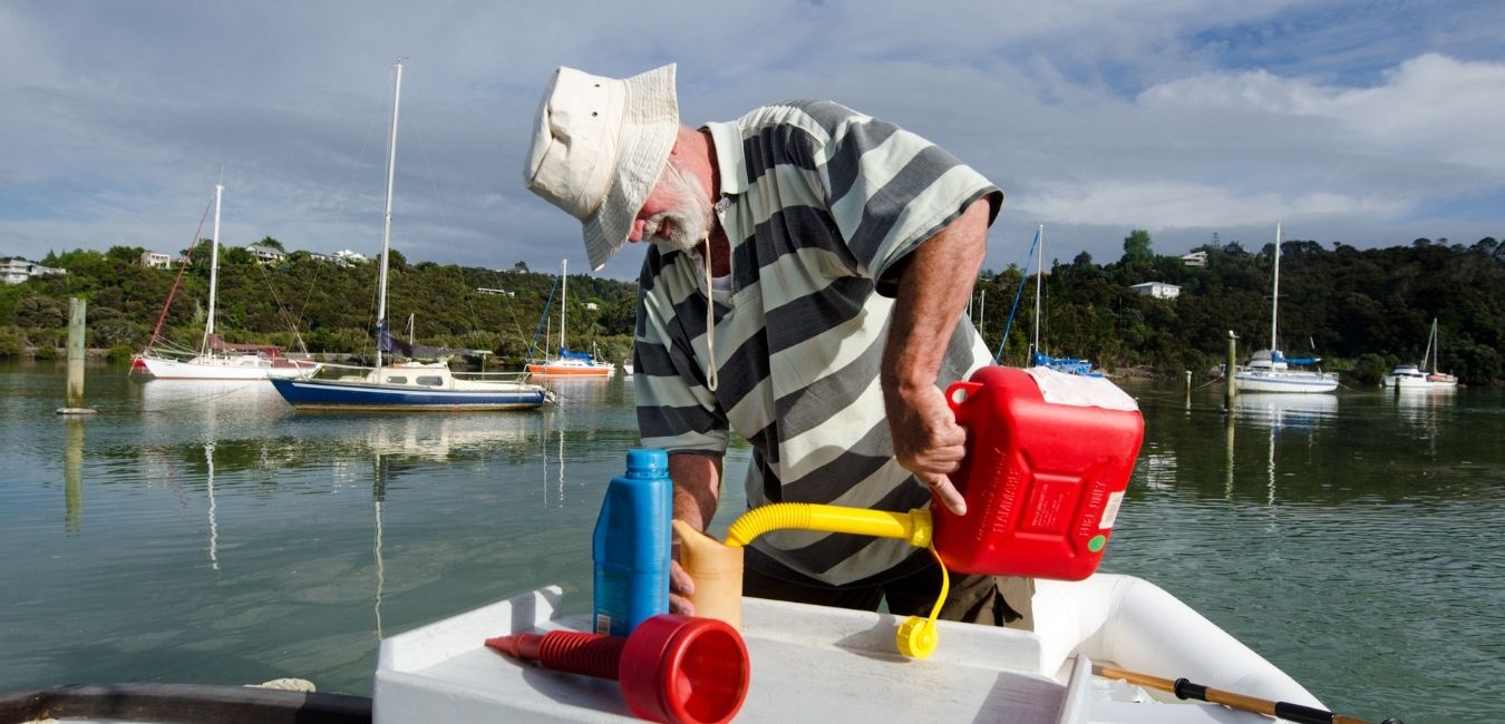 How To Clean a Boat Fuel Tank Without Removing It?